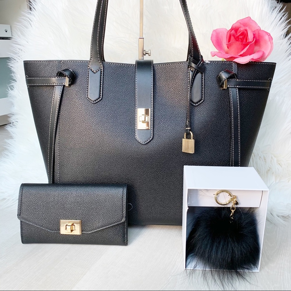 3 PC Michael Kors Cassie Large Tote And Wallet Set